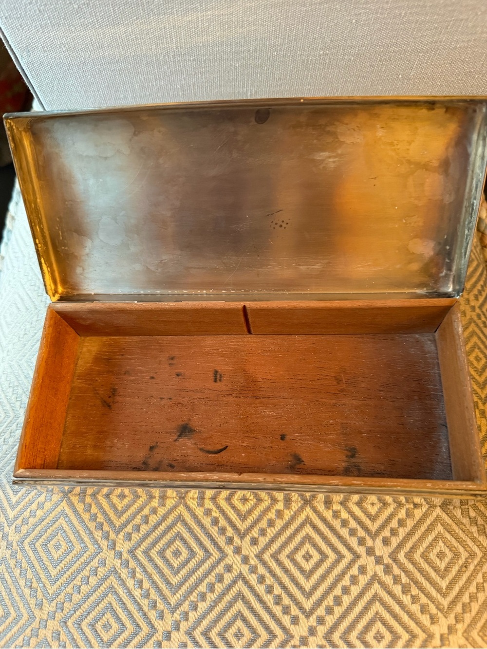 Poole Silver Cigarette Box Wood lined Decorative Trinket Box - Silver - Picture 8 of 10
